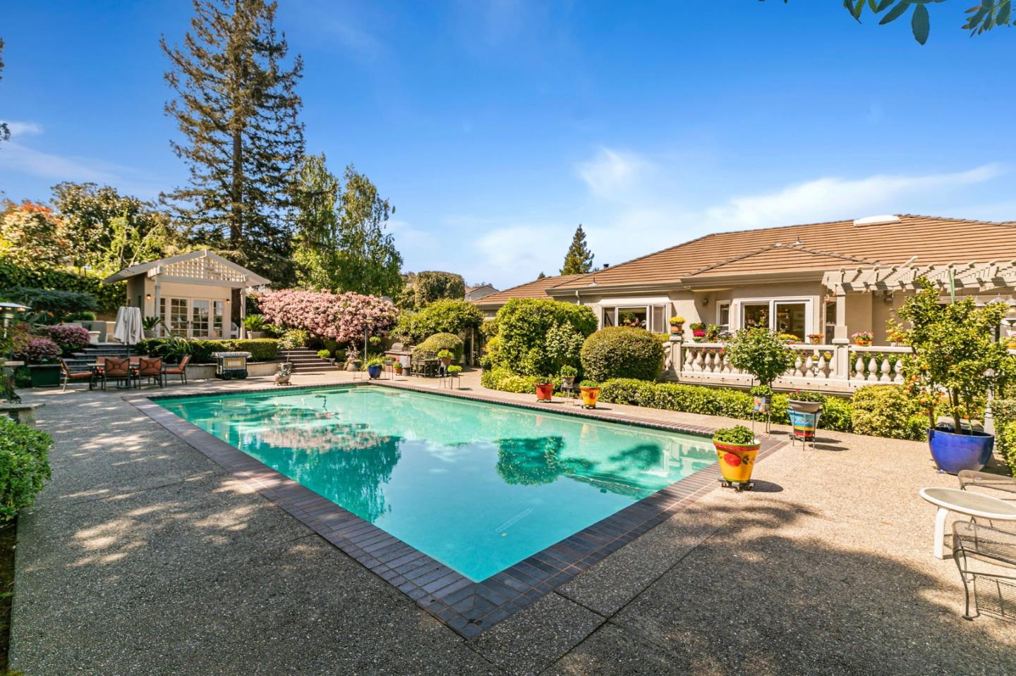 Detail Gallery Image 31 of 69 For 12308 Crayside Ln, Saratoga,  CA 95070 - 5 Beds | 4/2 Baths