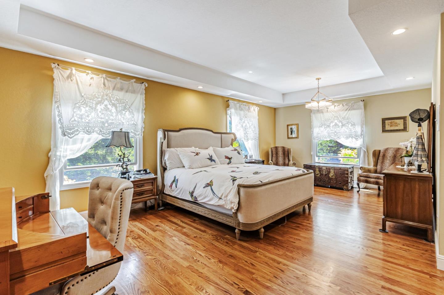 Detail Gallery Image 33 of 69 For 12308 Crayside Ln, Saratoga,  CA 95070 - 5 Beds | 4/2 Baths