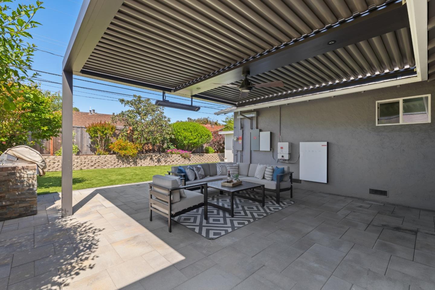 Detail Gallery Image 21 of 25 For 1573 Mallard Way, Sunnyvale,  CA 94087 - 4 Beds | 2 Baths