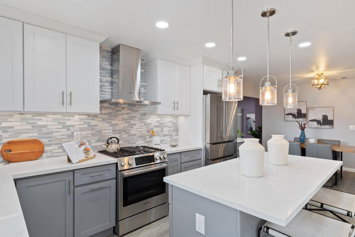 Detail Gallery Image 8 of 25 For 1573 Mallard Way, Sunnyvale,  CA 94087 - 4 Beds | 2 Baths