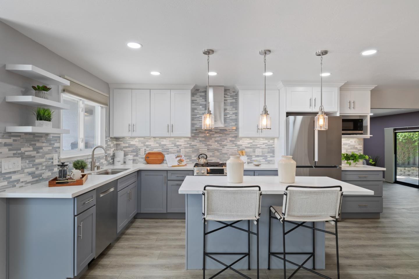 Detail Gallery Image 9 of 25 For 1573 Mallard Way, Sunnyvale,  CA 94087 - 4 Beds | 2 Baths