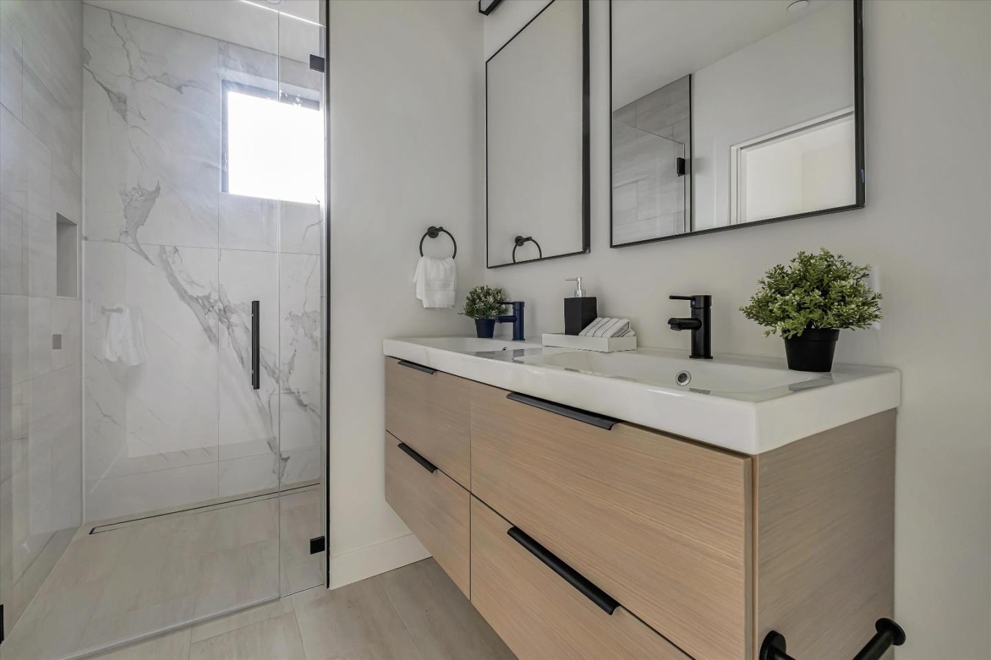 Detail Gallery Image 28 of 33 For 109 Darlington Ln, Soquel,  CA 95073 - 3 Beds | 2/1 Baths