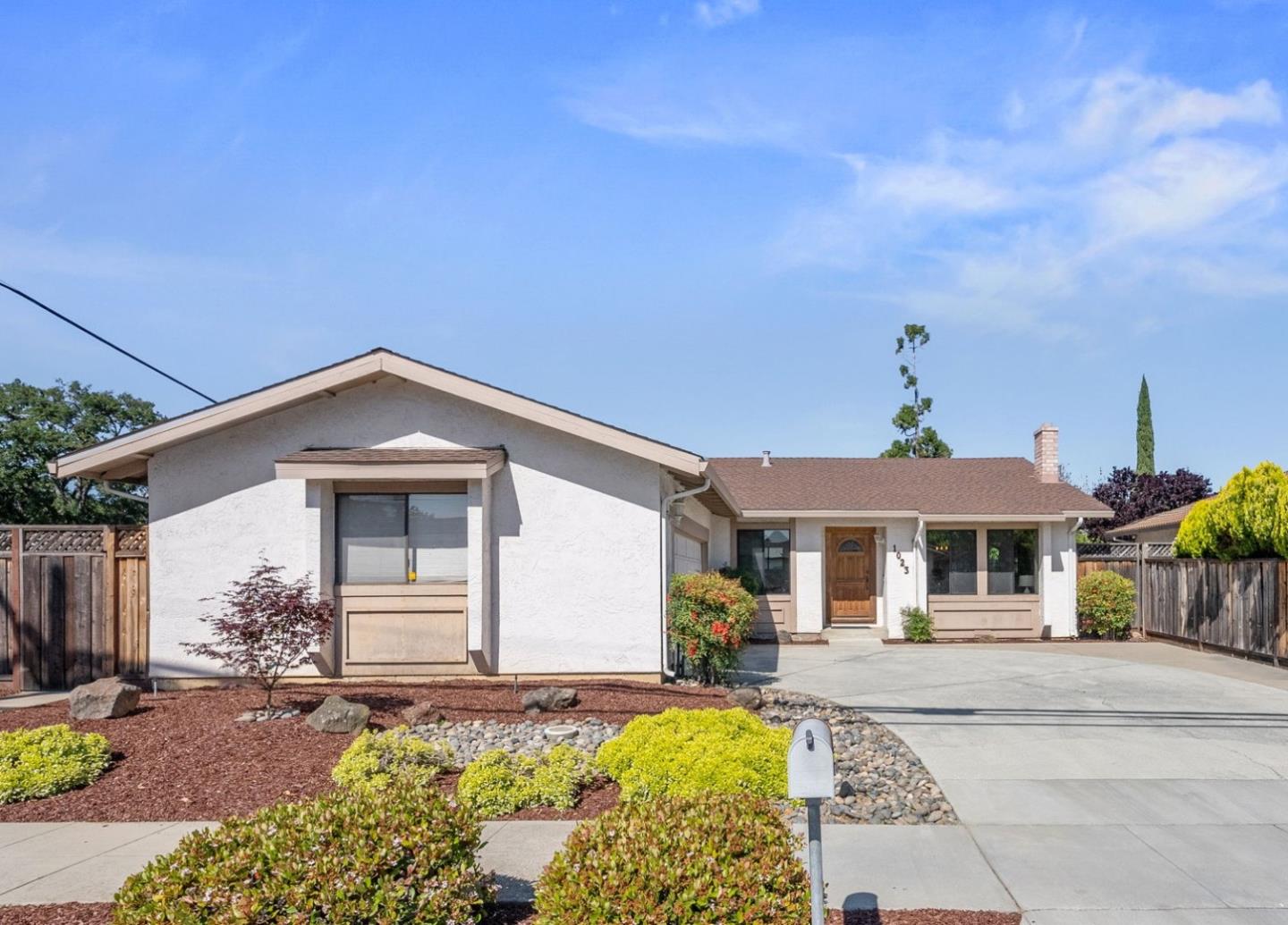 Detail Gallery Image 4 of 40 For 1023 Virginia Ave, Campbell,  CA 95008 - 4 Beds | 2 Baths