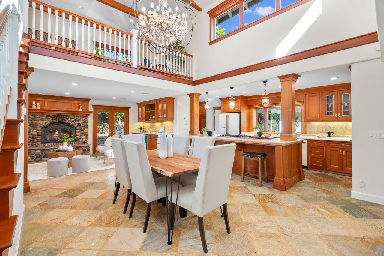 Detail Gallery Image 10 of 73 For 23447 Skyview Ter, Los Gatos,  CA 95033 - 3 Beds | 4 Baths