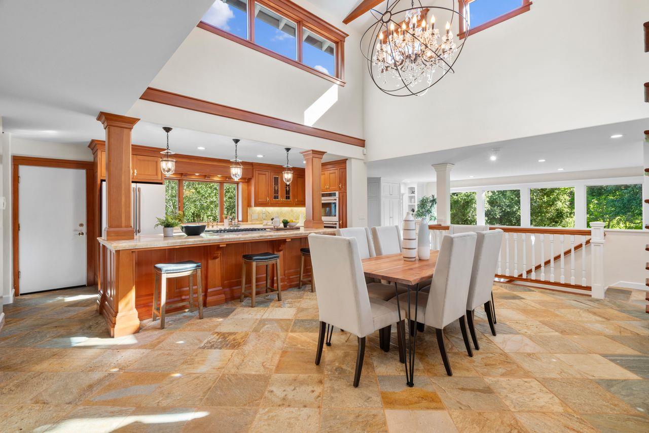 Detail Gallery Image 12 of 73 For 23447 Skyview Ter, Los Gatos,  CA 95033 - 3 Beds | 4 Baths