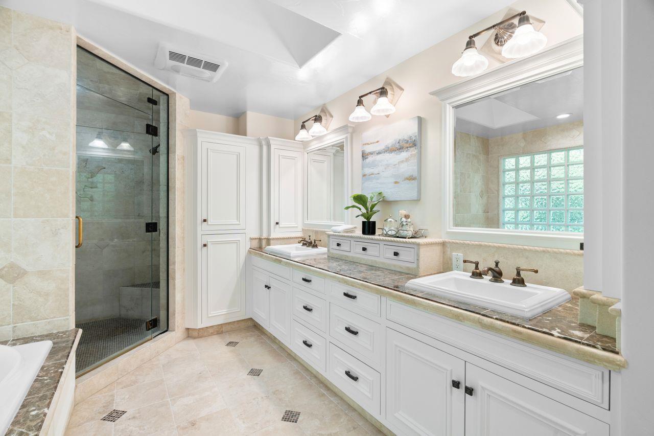 Detail Gallery Image 37 of 73 For 23447 Skyview Ter, Los Gatos,  CA 95033 - 3 Beds | 4 Baths