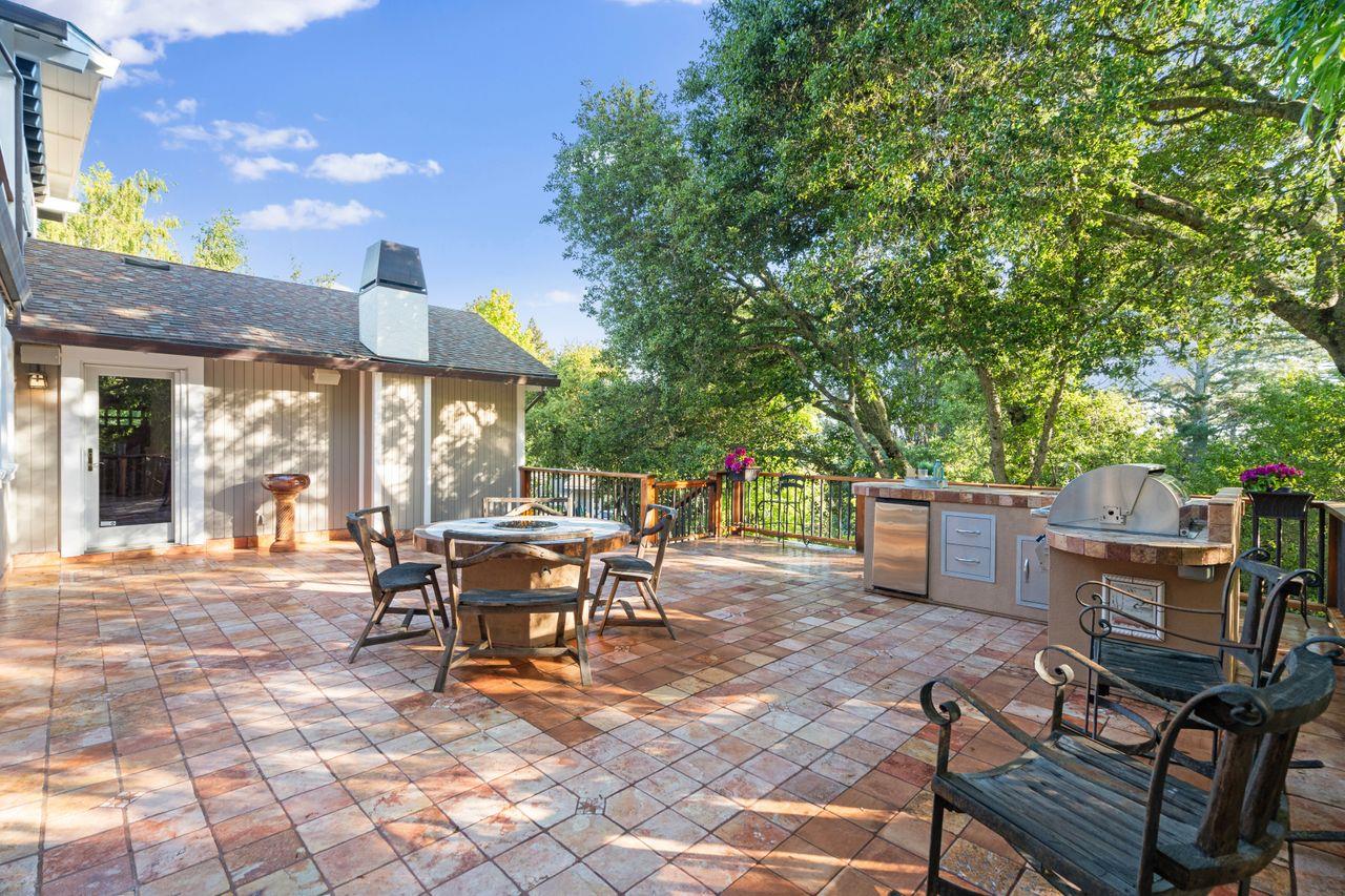 Detail Gallery Image 45 of 73 For 23447 Skyview Ter, Los Gatos,  CA 95033 - 3 Beds | 4 Baths