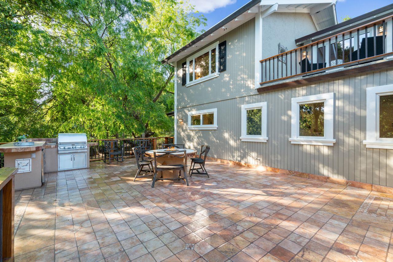 Detail Gallery Image 46 of 73 For 23447 Skyview Ter, Los Gatos,  CA 95033 - 3 Beds | 4 Baths