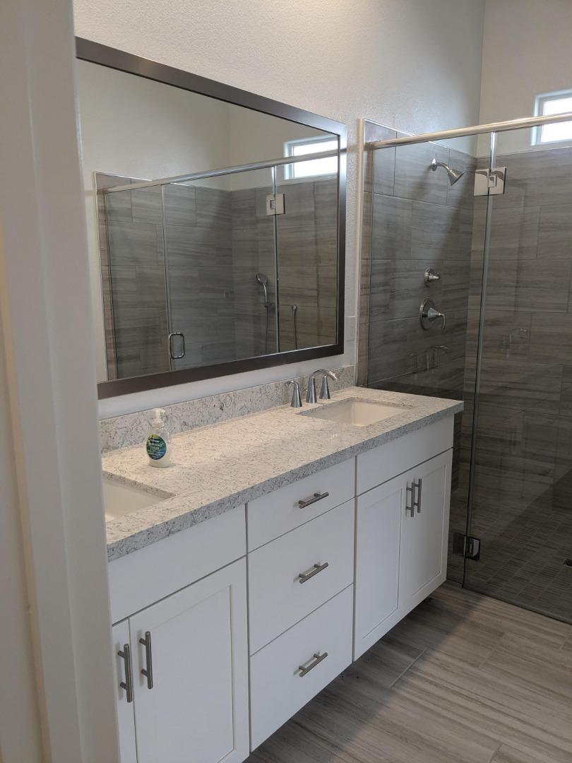 Detail Gallery Image 3 of 11 For 4860 Royal Lily Ave, Roseville,  CA 95747 - 4 Beds | 3/1 Baths