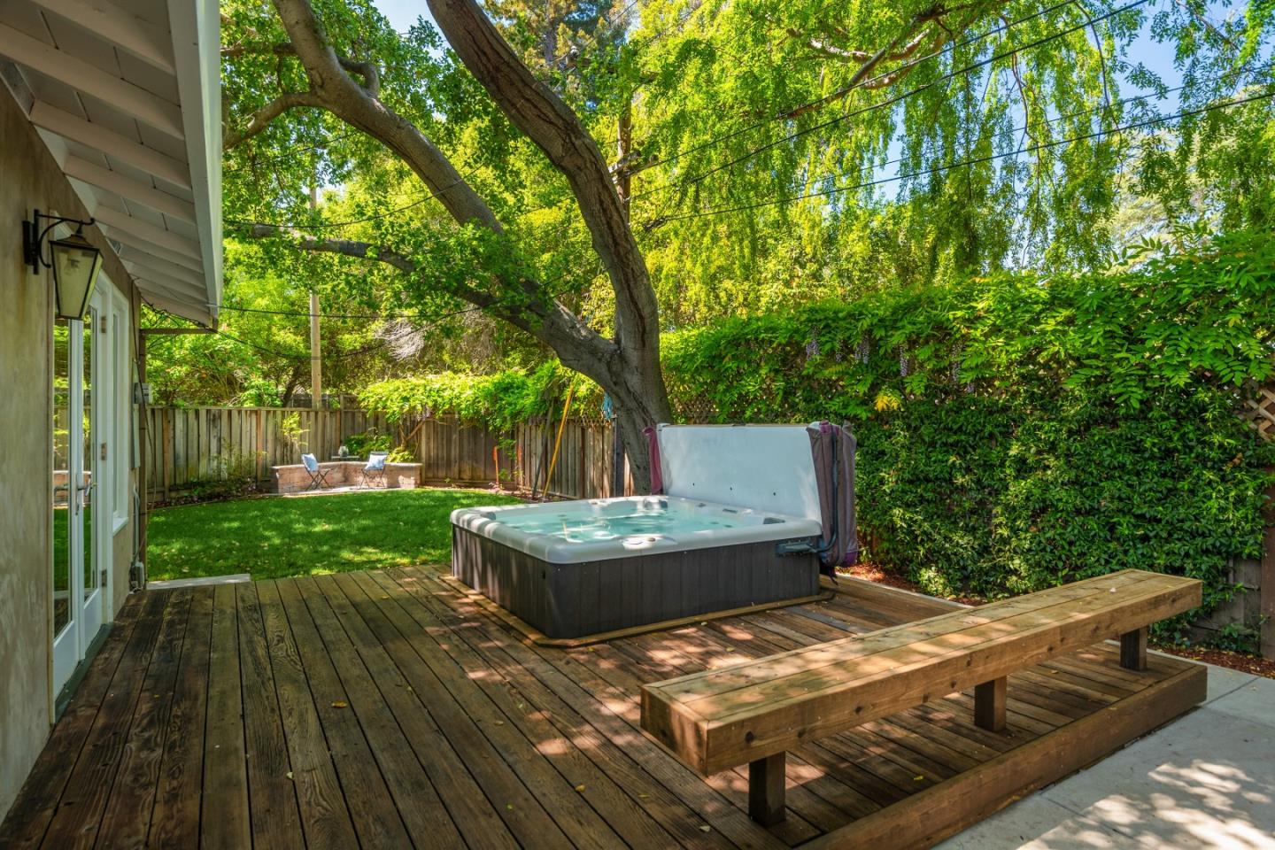 Detail Gallery Image 27 of 34 For 137 Fairmead Ln, Los Gatos,  CA 95032 - 4 Beds | 3 Baths