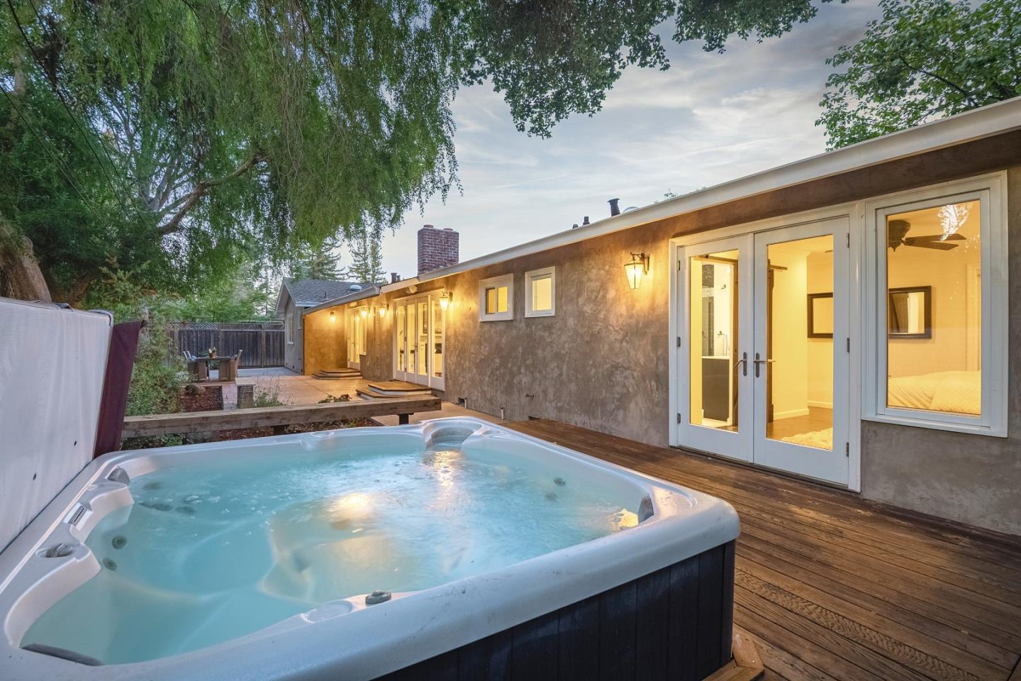 Detail Gallery Image 32 of 34 For 137 Fairmead Ln, Los Gatos,  CA 95032 - 4 Beds | 3 Baths