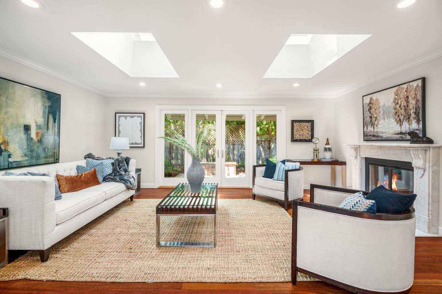 Detail Gallery Image 4 of 34 For 137 Fairmead Ln, Los Gatos,  CA 95032 - 4 Beds | 3 Baths
