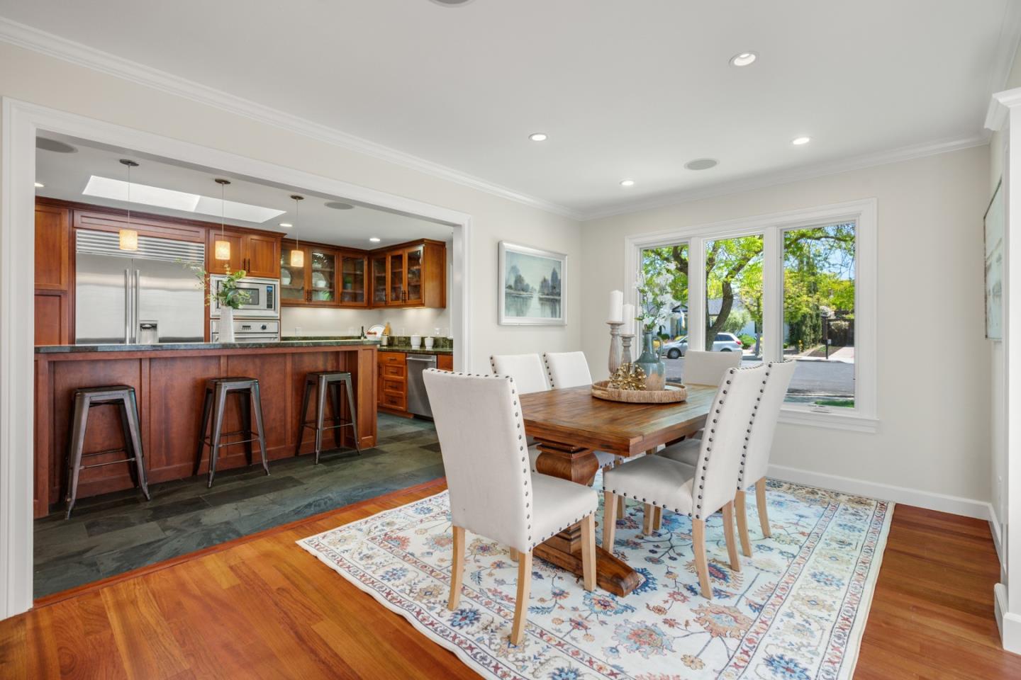 Detail Gallery Image 7 of 34 For 137 Fairmead Ln, Los Gatos,  CA 95032 - 4 Beds | 3 Baths