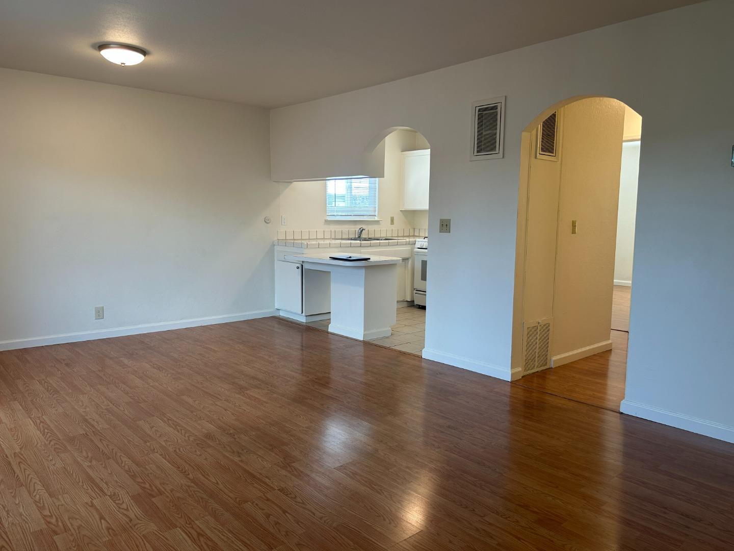 Detail Gallery Image 2 of 10 For 10192 Park Cir, Cupertino,  CA 95014 - – Beds | – Baths