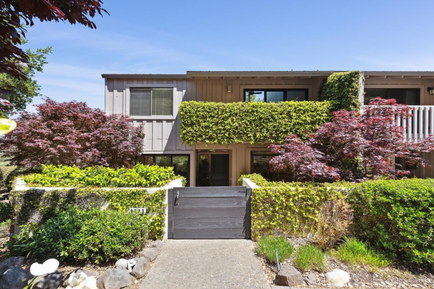Detail Gallery Image 19 of 27 For 9583 Redwood Ct, Carmel,  CA 93923 - 3 Beds | 3/1 Baths