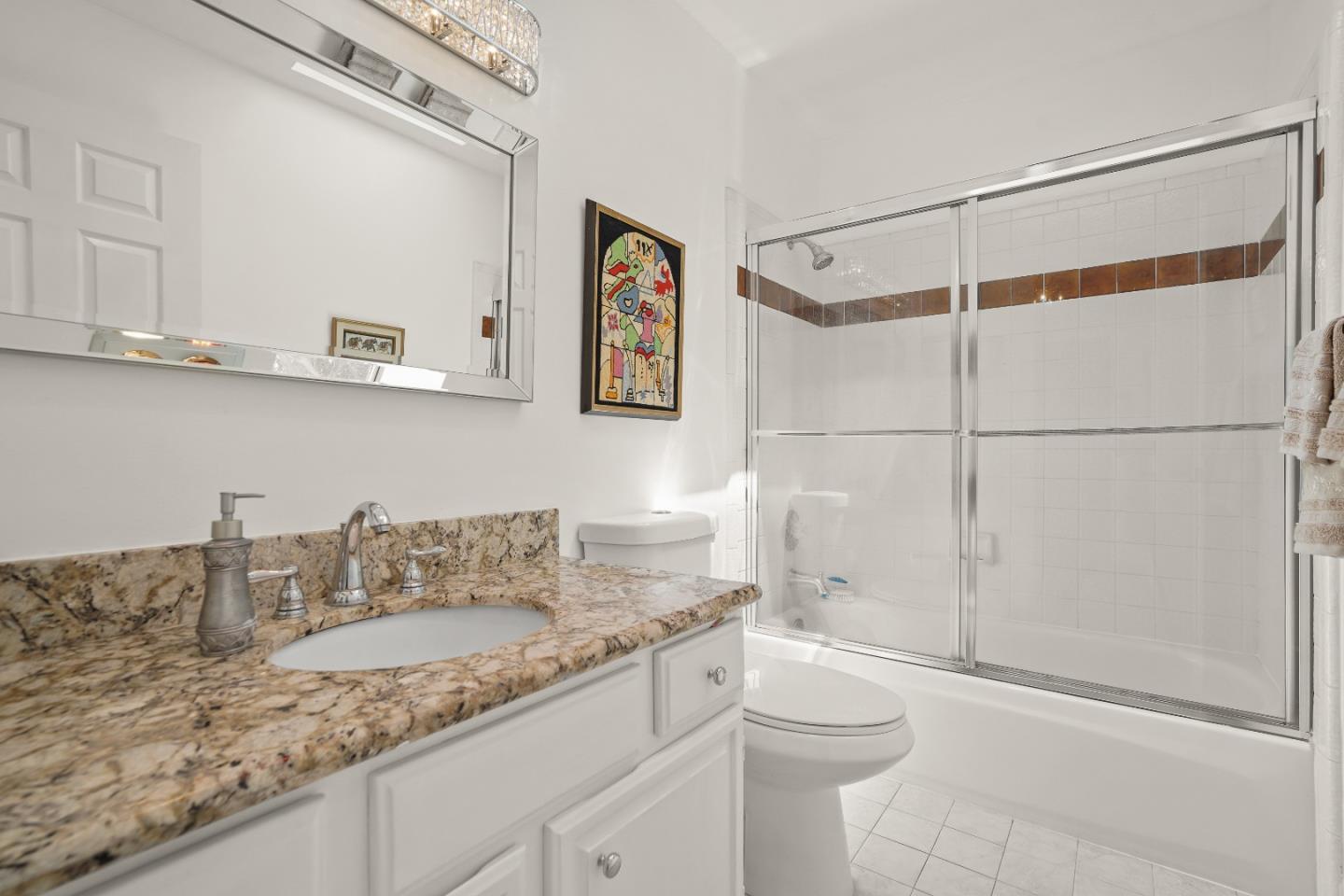 Detail Gallery Image 31 of 34 For 1500 Willow Ave #301,  Burlingame,  CA 94010 - 2 Beds | 2 Baths