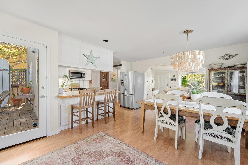 Detail Gallery Image 10 of 42 For 152 Myrtle St, Santa Cruz,  CA 95060 - 3 Beds | 2/1 Baths