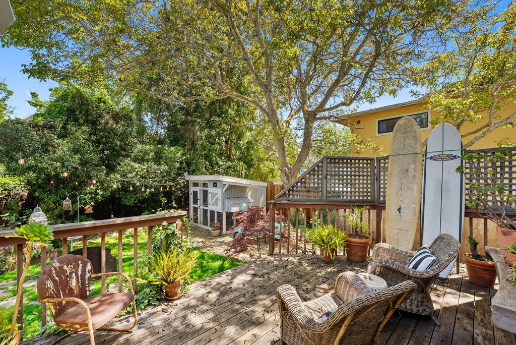 Detail Gallery Image 26 of 42 For 152 Myrtle St, Santa Cruz,  CA 95060 - 3 Beds | 2/1 Baths