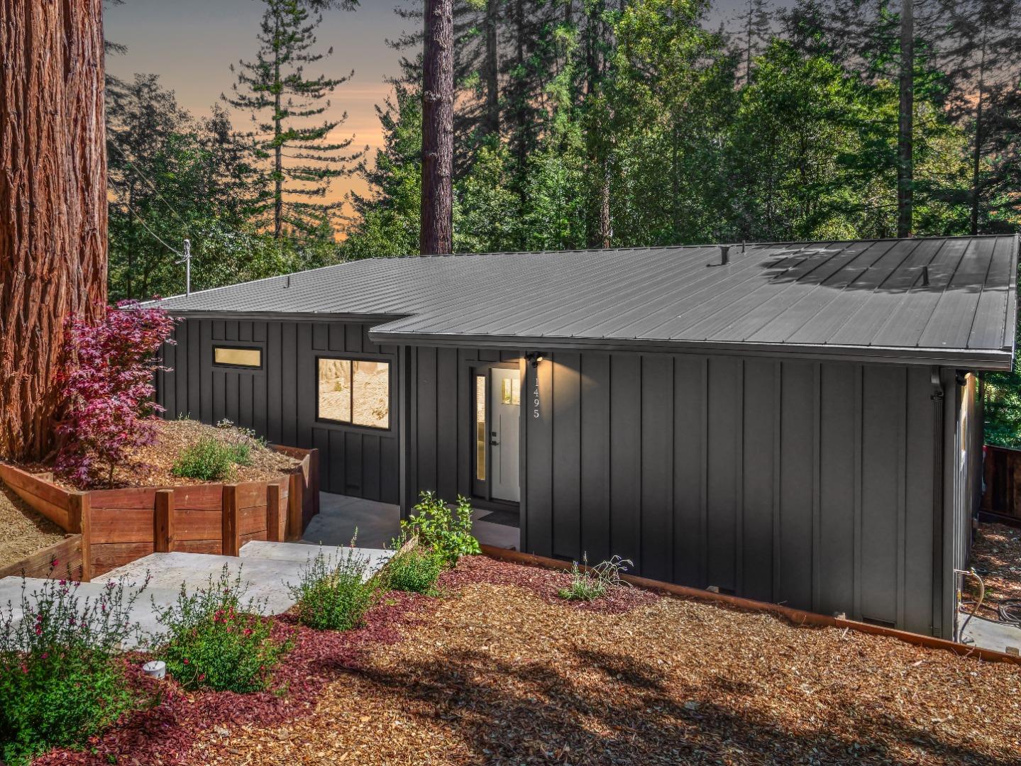 Detail Gallery Image 1 of 20 For 1495 Mclellan Rd, Felton,  CA 95018 - 2 Beds | 2 Baths