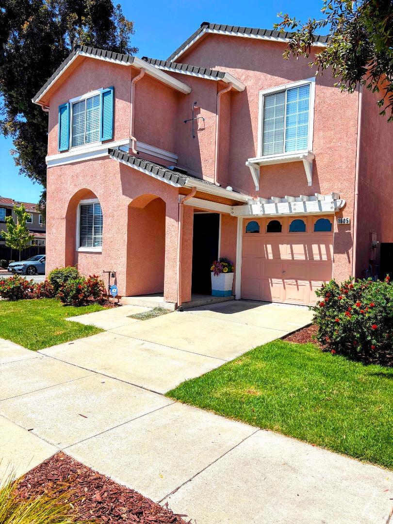 Detail Gallery Image 2 of 23 For 1605 Hermocilla Way, San Jose,  CA 95116 - 3 Beds | 2/1 Baths