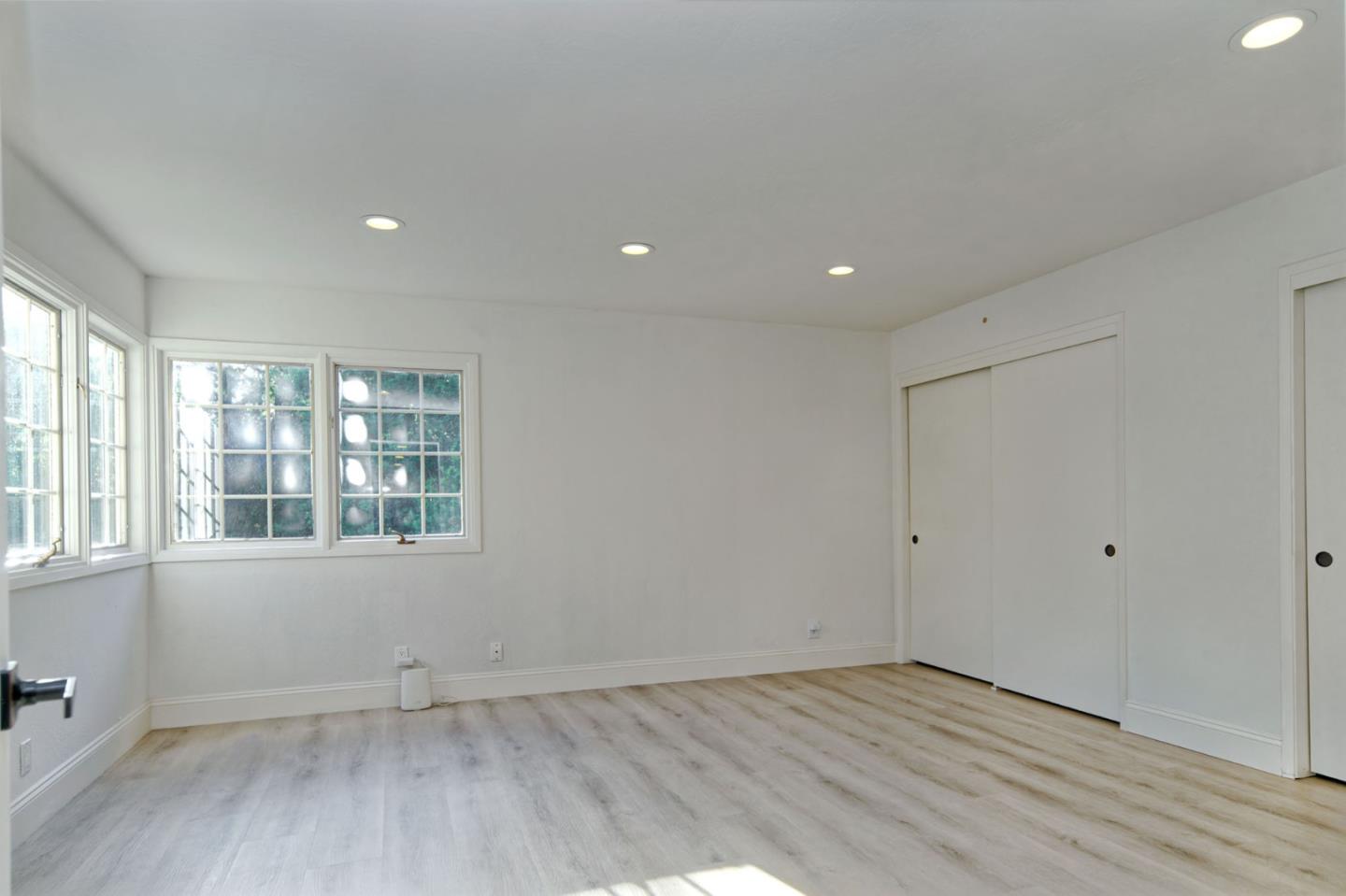 Detail Gallery Image 17 of 24 For 14429 Chester Ave, Saratoga,  CA 95070 - 5 Beds | 3/2 Baths