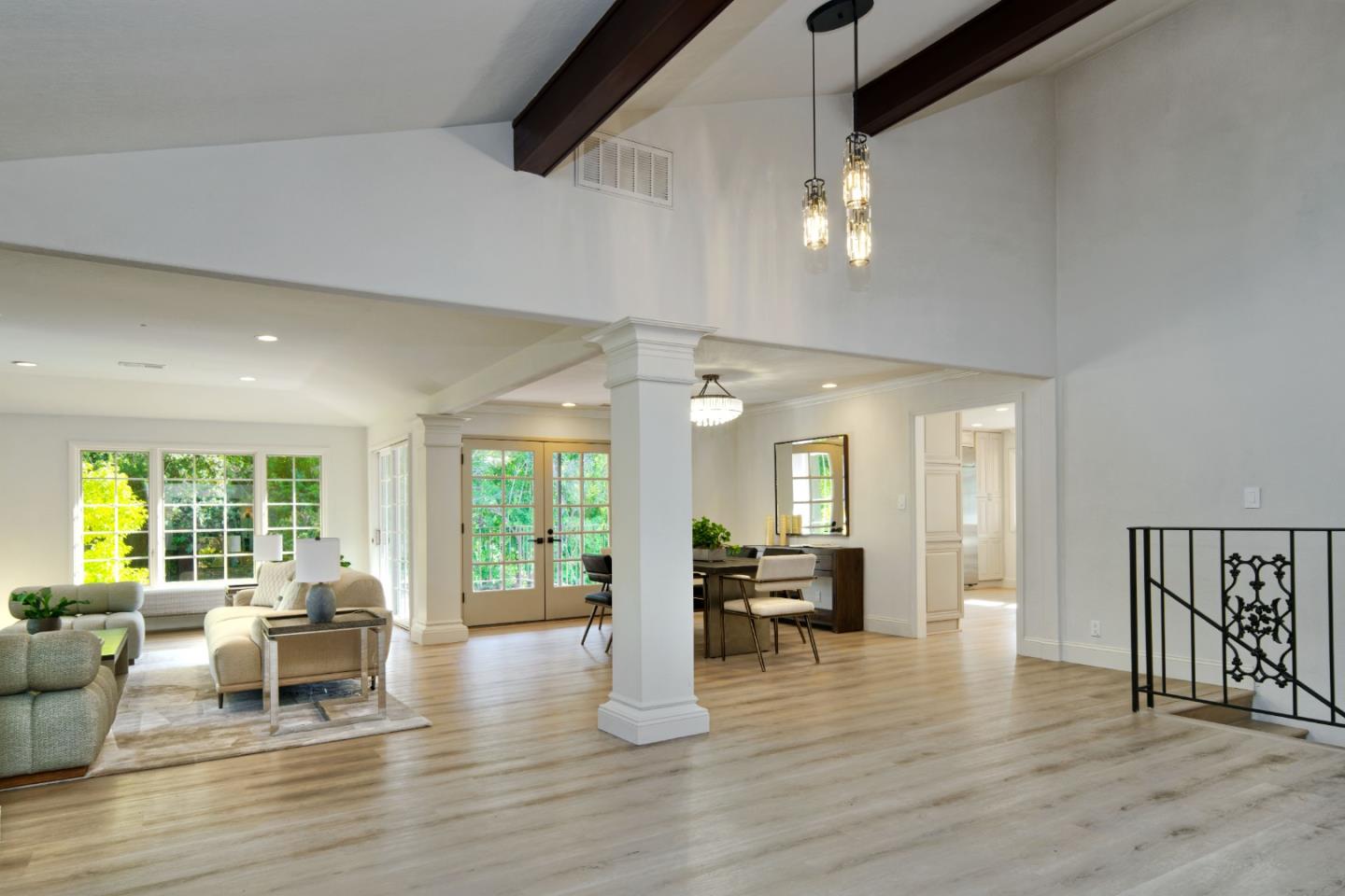 Detail Gallery Image 6 of 24 For 14429 Chester Ave, Saratoga,  CA 95070 - 5 Beds | 3/2 Baths