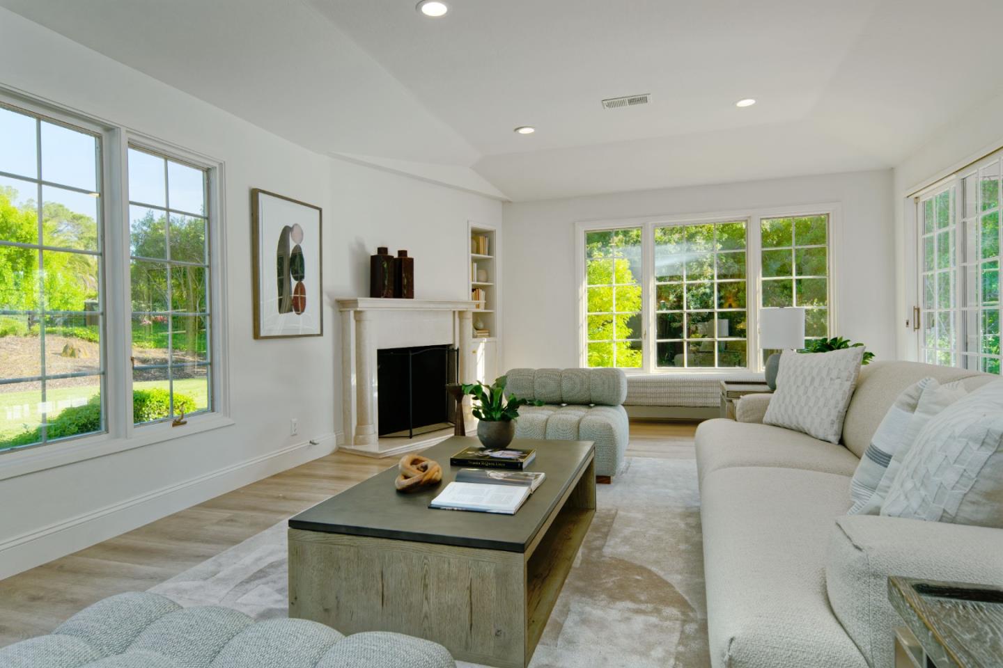 Detail Gallery Image 7 of 24 For 14429 Chester Ave, Saratoga,  CA 95070 - 5 Beds | 3/2 Baths