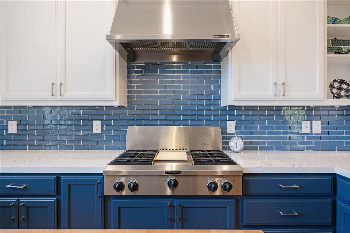 Detail Gallery Image 19 of 48 For 410 Monterey, Capitola,  CA 95010 - 3 Beds | 2 Baths