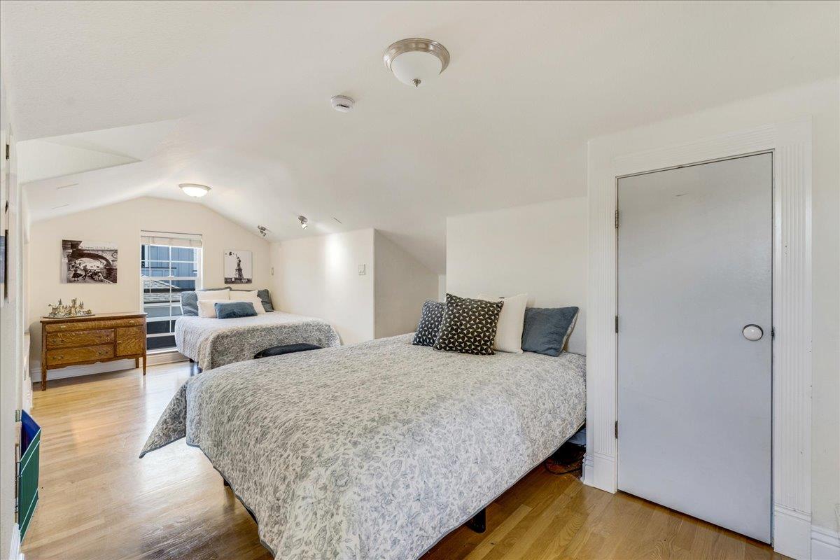 Detail Gallery Image 28 of 48 For 410 Monterey, Capitola,  CA 95010 - 3 Beds | 2 Baths