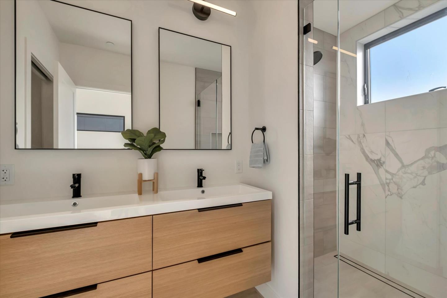 Detail Gallery Image 27 of 48 For 115 Darlington Ln, Soquel,  CA 95073 - 3 Beds | 2/1 Baths
