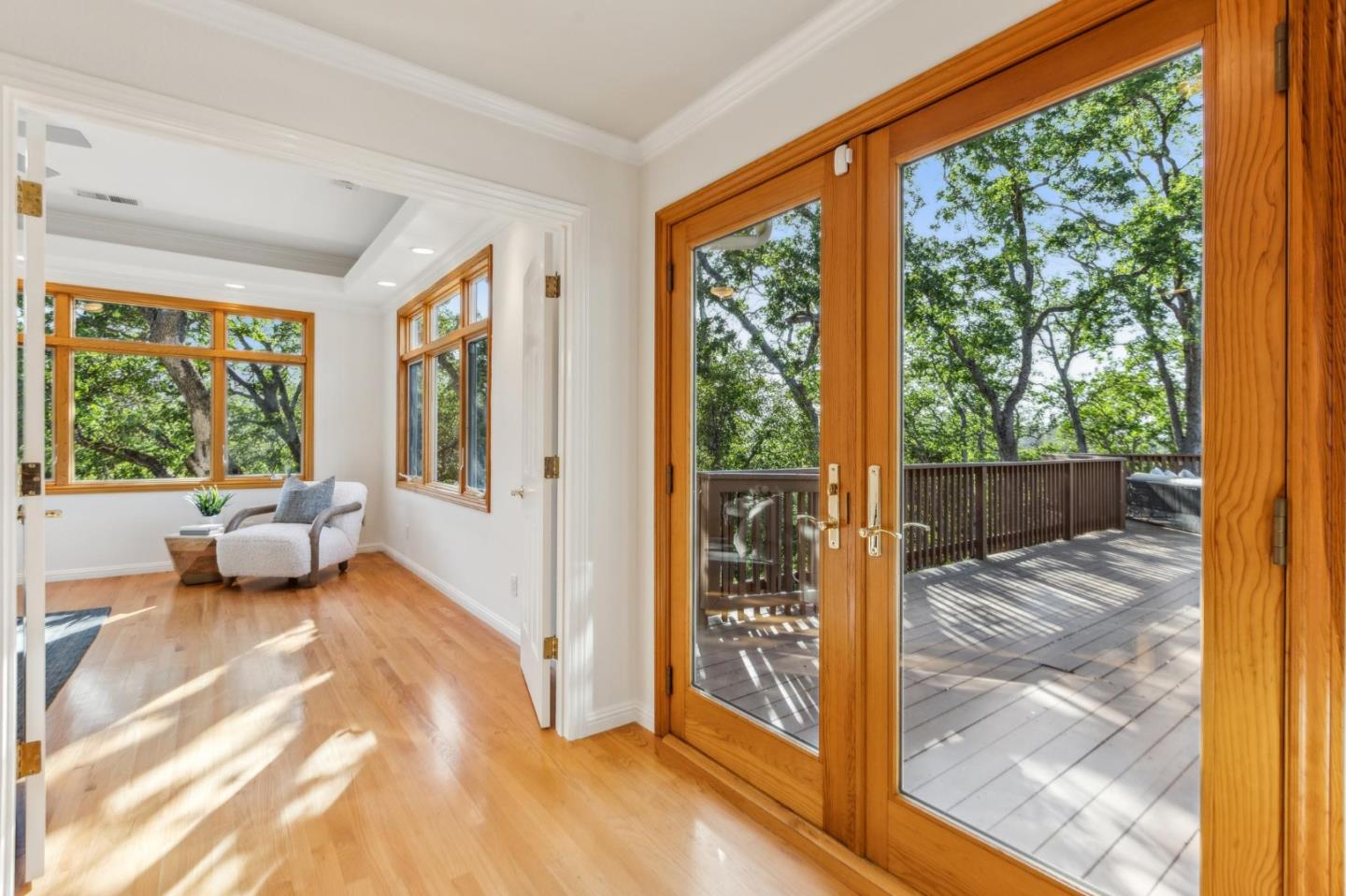 Detail Gallery Image 23 of 84 For 18500 Hillview Dr, Monte Sereno,  CA 95030 - 4 Beds | 4 Baths