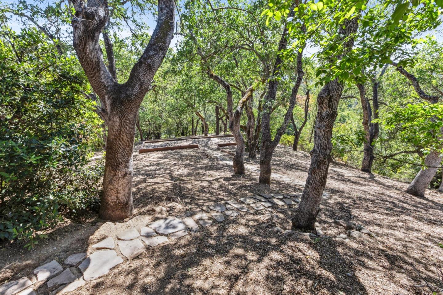 Detail Gallery Image 64 of 84 For 18500 Hillview Dr, Monte Sereno,  CA 95030 - 4 Beds | 4 Baths