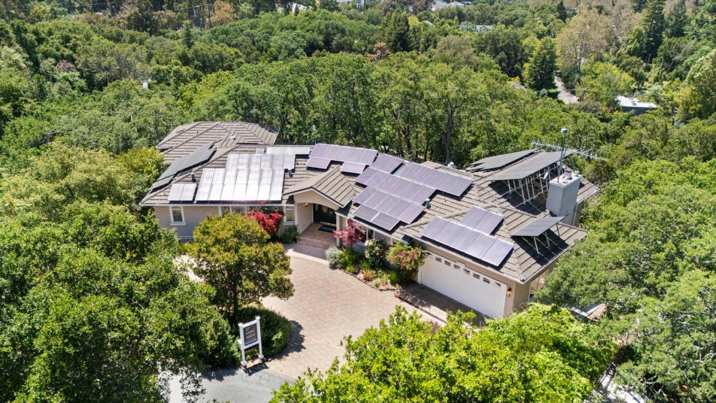 Detail Gallery Image 68 of 84 For 18500 Hillview Dr, Monte Sereno,  CA 95030 - 4 Beds | 4 Baths