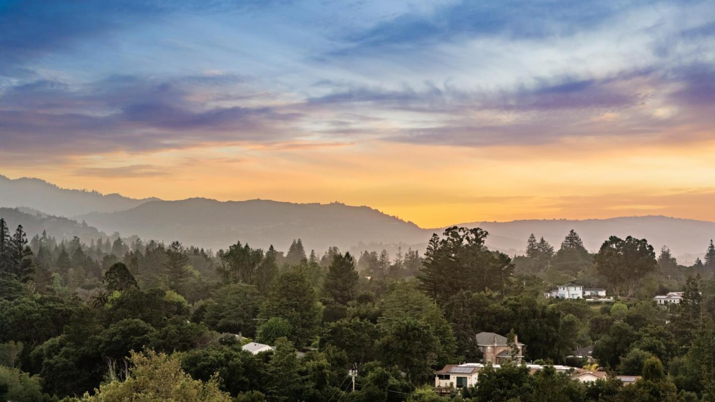Detail Gallery Image 73 of 84 For 18500 Hillview Dr, Monte Sereno,  CA 95030 - 4 Beds | 4 Baths