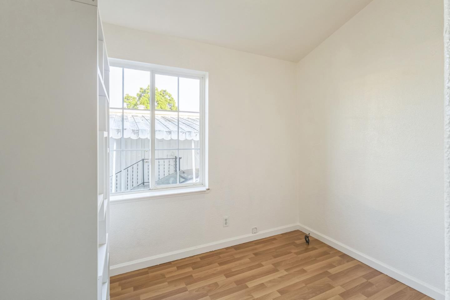 Detail Gallery Image 11 of 20 For 411 Lewis Rd #154,  San Jose,  CA 95111 - 3 Beds | 2 Baths