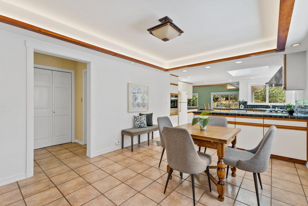 Detail Gallery Image 15 of 44 For 614 Graham Hill Rd, Santa Cruz,  CA 95060 - 3 Beds | 3 Baths