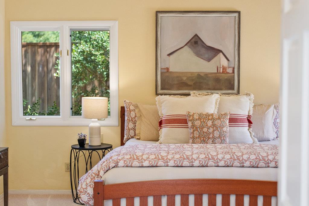 Detail Gallery Image 28 of 44 For 614 Graham Hill Rd, Santa Cruz,  CA 95060 - 3 Beds | 3 Baths