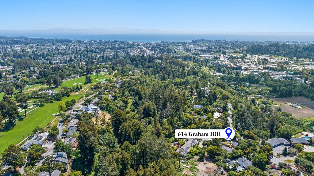 Detail Gallery Image 5 of 44 For 614 Graham Hill Rd, Santa Cruz,  CA 95060 - 3 Beds | 3 Baths