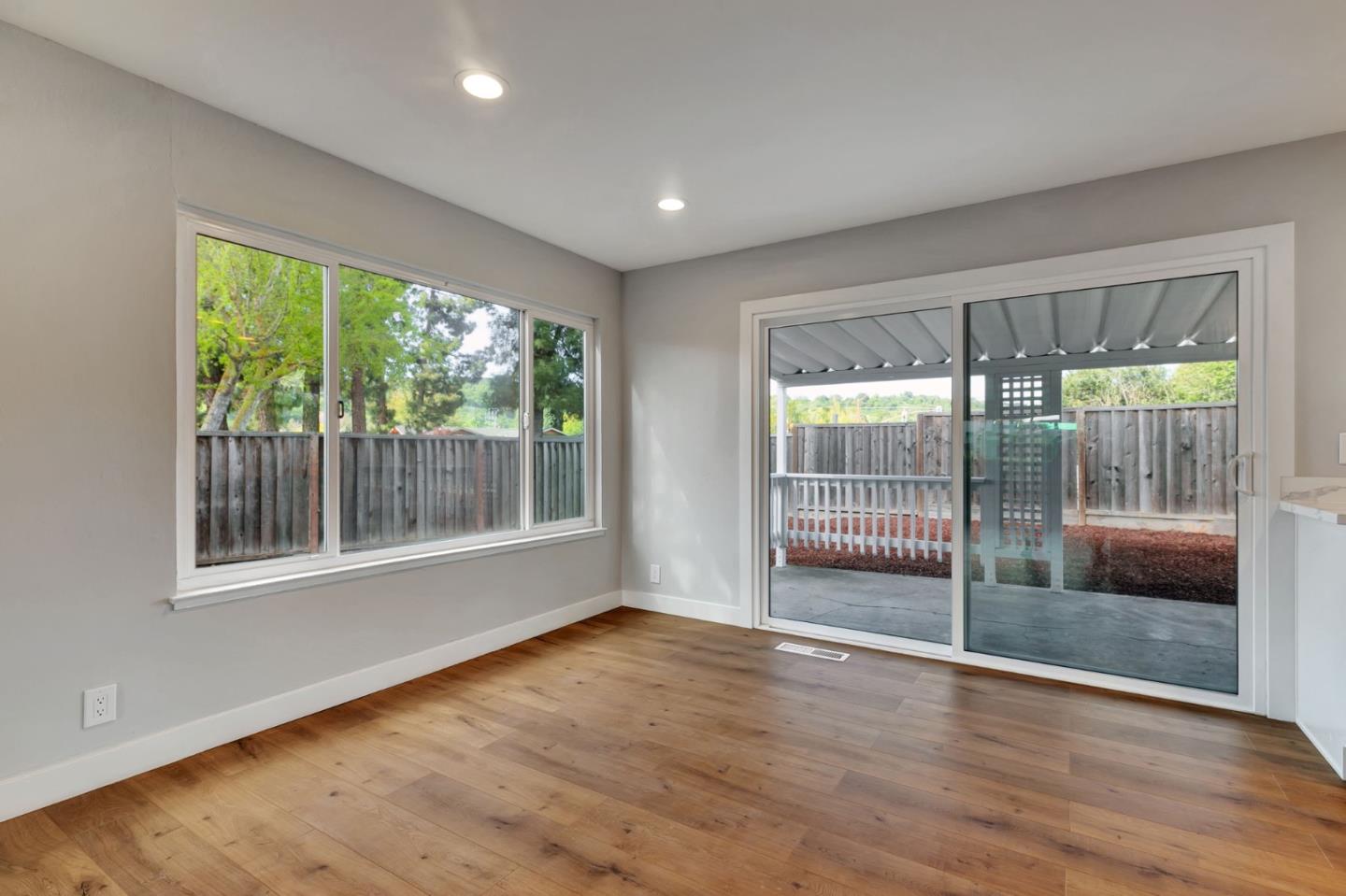Detail Gallery Image 15 of 32 For 6097 Indian Ave, San Jose,  CA 95123 - 4 Beds | 2 Baths