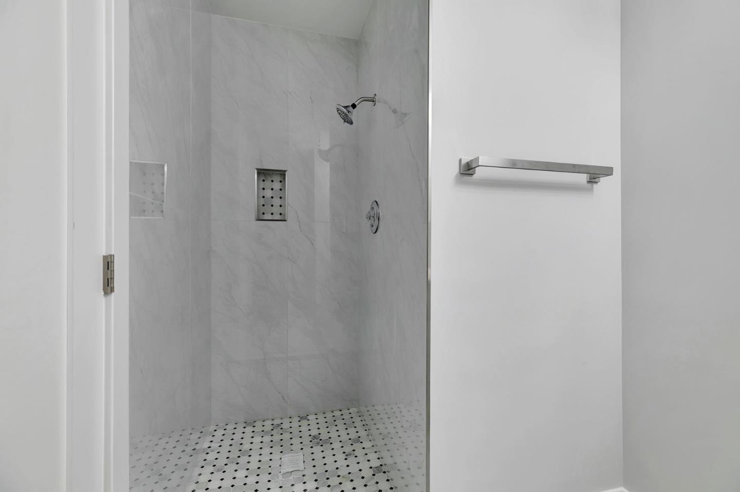 Detail Gallery Image 26 of 32 For 6097 Indian Ave, San Jose,  CA 95123 - 4 Beds | 2 Baths