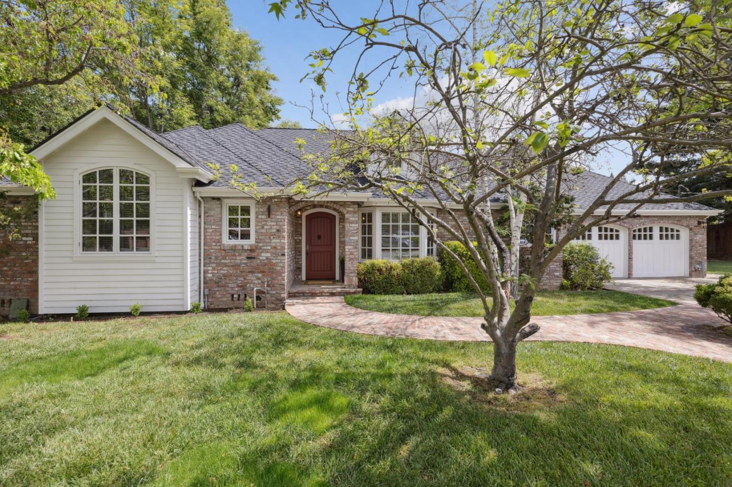 Detail Gallery Image 2 of 44 For 655 Berry Ave, Los Altos,  CA 94024 - 3 Beds | 2 Baths