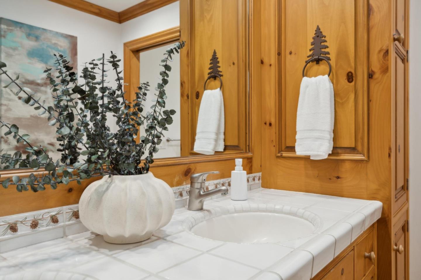 Detail Gallery Image 25 of 44 For 655 Berry Ave, Los Altos,  CA 94024 - 3 Beds | 2 Baths