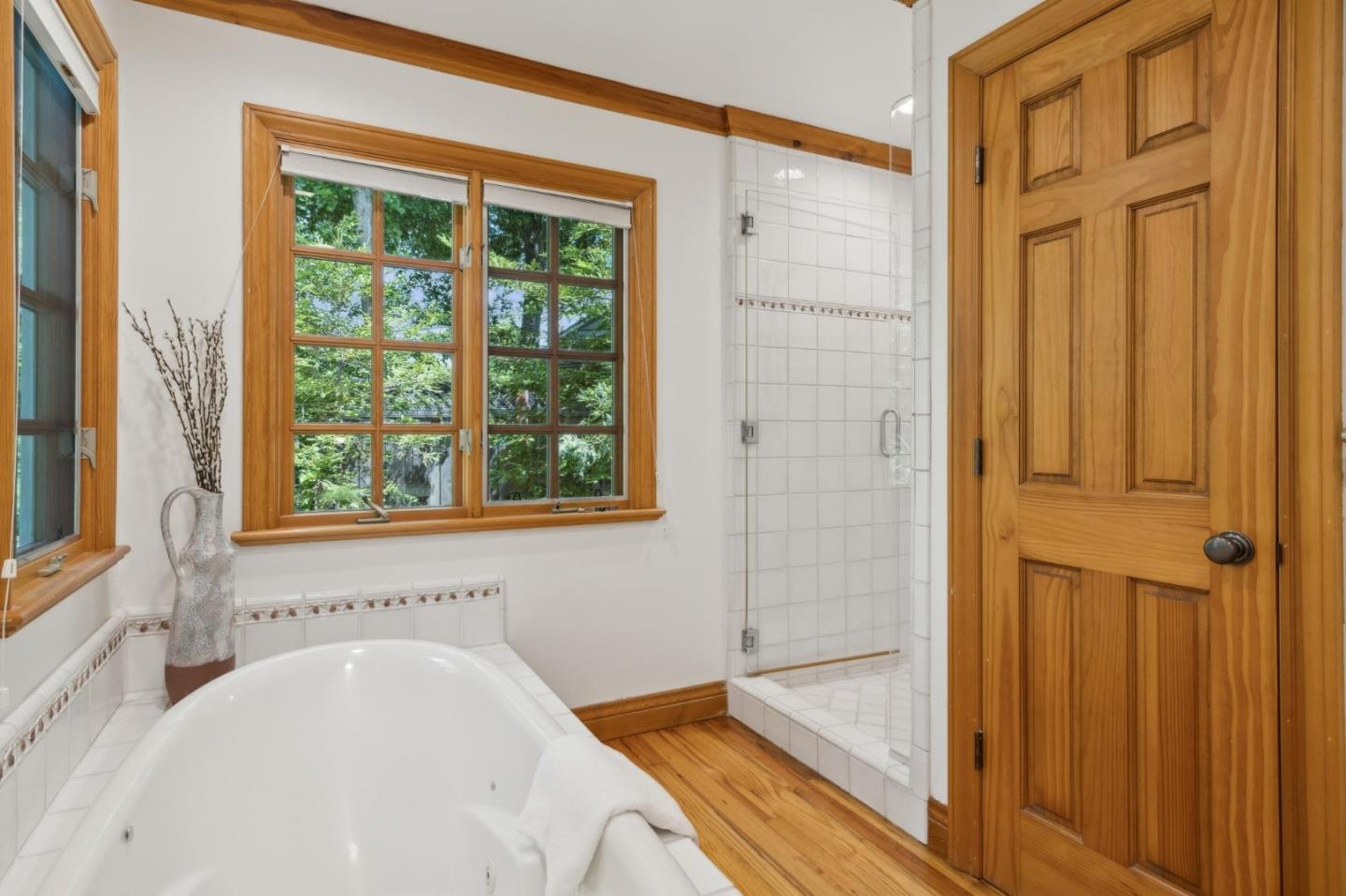 Detail Gallery Image 27 of 44 For 655 Berry Ave, Los Altos,  CA 94024 - 3 Beds | 2 Baths