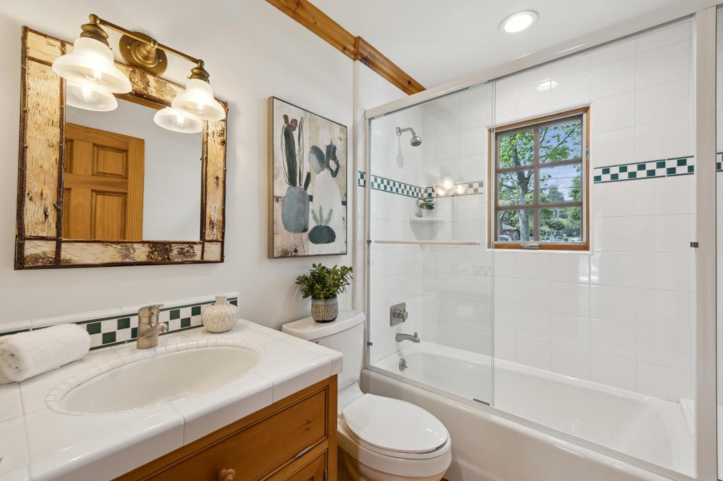 Detail Gallery Image 35 of 44 For 655 Berry Ave, Los Altos,  CA 94024 - 3 Beds | 2 Baths
