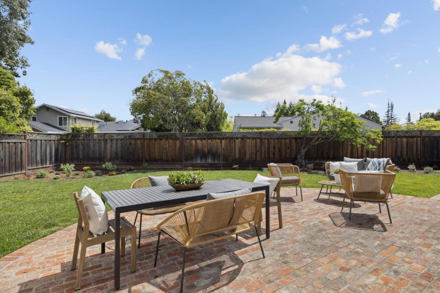 Detail Gallery Image 42 of 44 For 655 Berry Ave, Los Altos,  CA 94024 - 3 Beds | 2 Baths