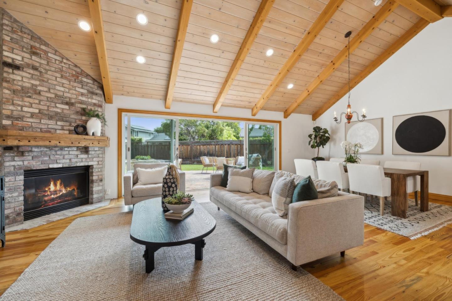 Detail Gallery Image 7 of 44 For 655 Berry Ave, Los Altos,  CA 94024 - 3 Beds | 2 Baths