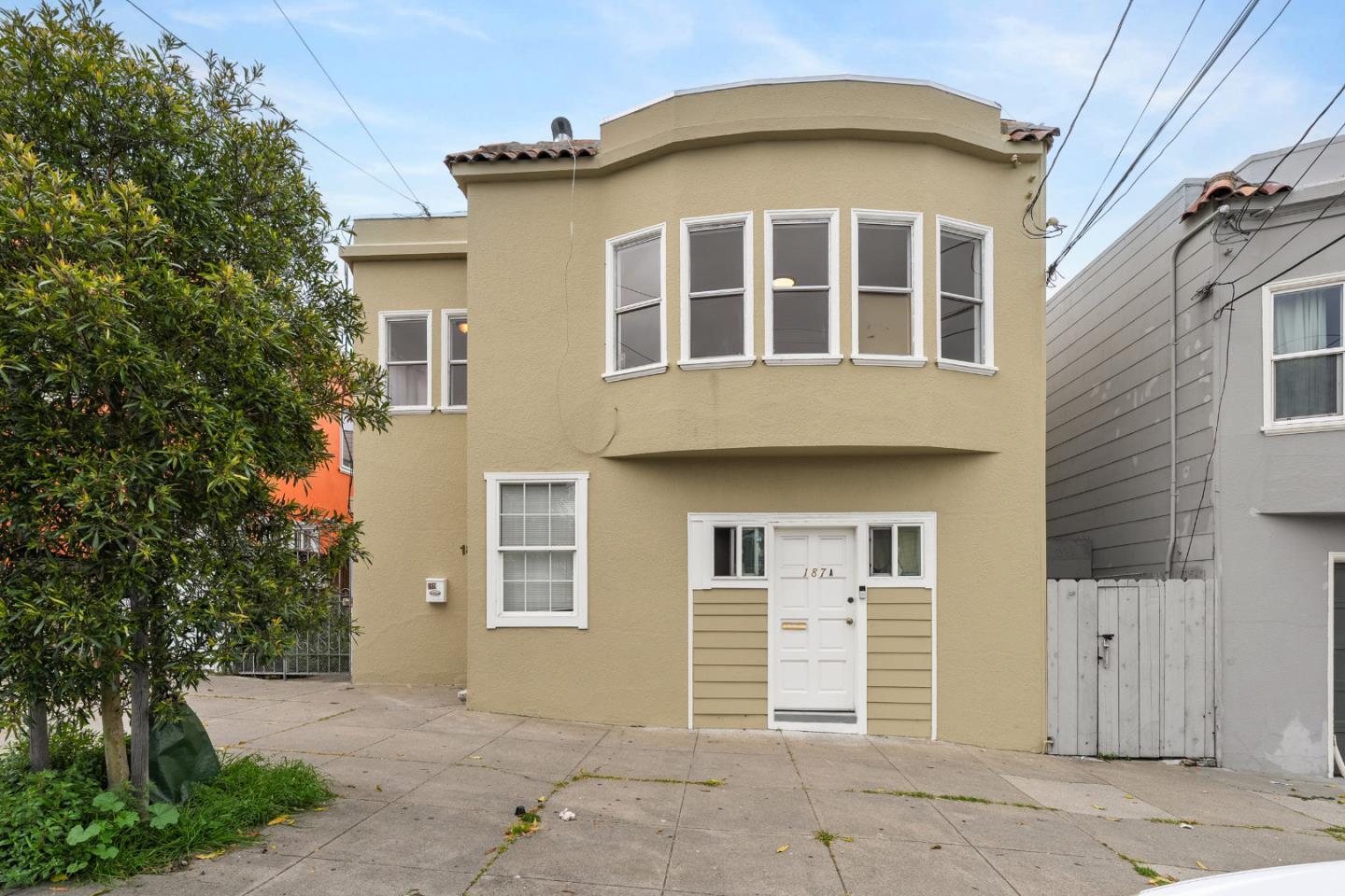 Detail Gallery Image 1 of 37 For 189 Lee Ave, San Francisco,  CA 94112 - 6 Beds | 3 Baths