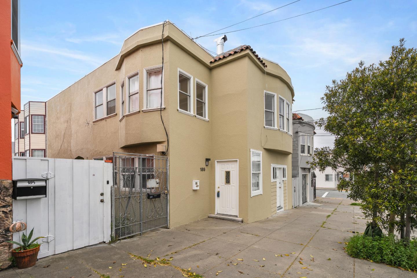 Detail Gallery Image 37 of 37 For 189 Lee Ave, San Francisco,  CA 94112 - 6 Beds | 3 Baths