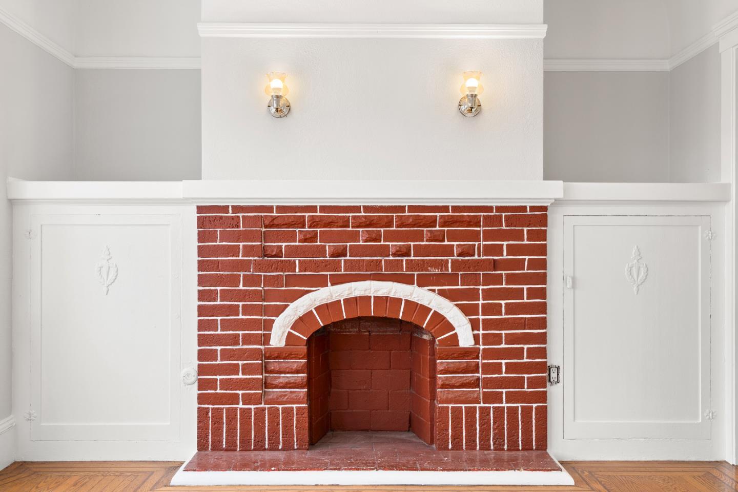 Detail Gallery Image 6 of 37 For 189 Lee Ave, San Francisco,  CA 94112 - 6 Beds | 3 Baths