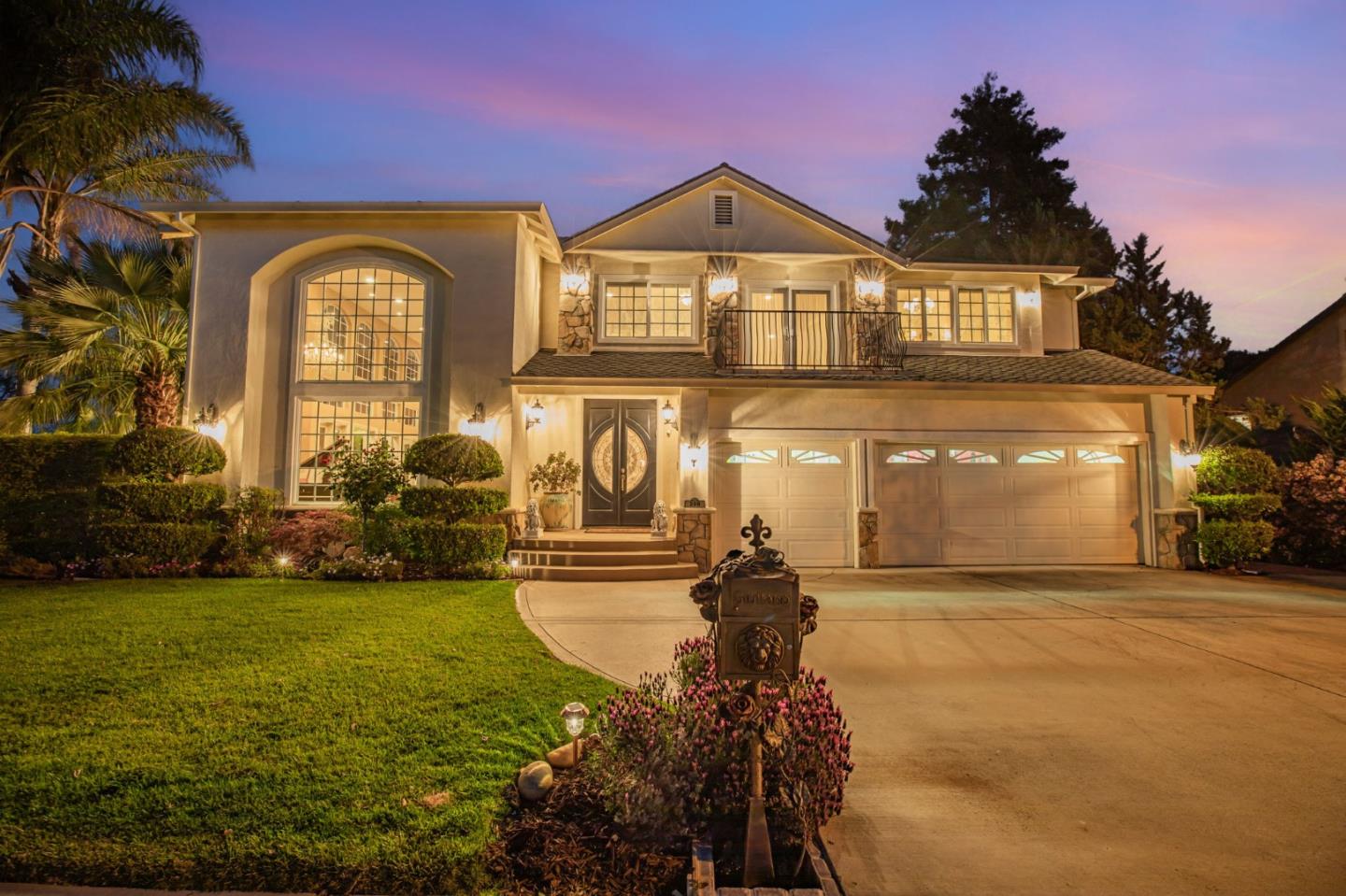Detail Gallery Image 1 of 132 For 290 Bonnie Ln, Hollister,  CA 95023 - 4 Beds | 3 Baths
